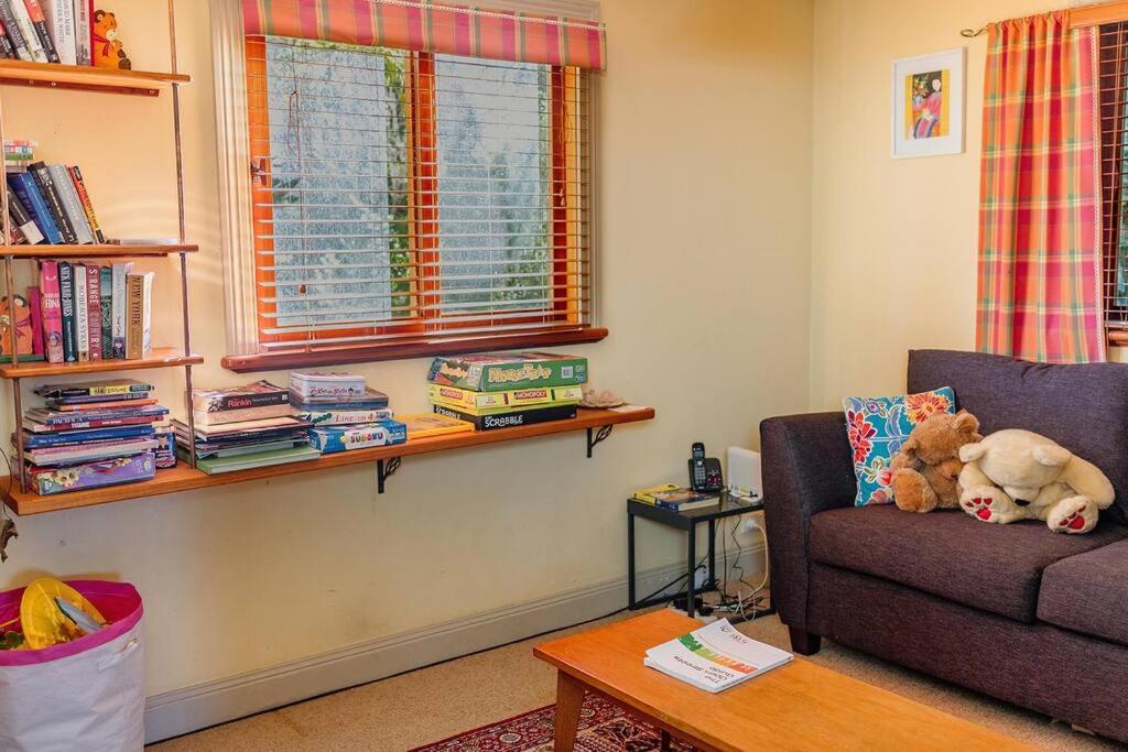 The Black Cockatoo - Secret Garden Treetops Home Katoomba Extérieur photo